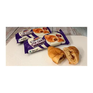 Britannia Treat Croissant Cocoa Cream